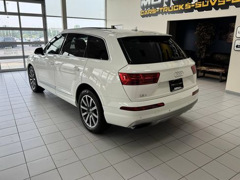 Used 2019 Audi Q7 3.0T Premium Plus w/ Premium Plus Package AWD/4WD image 2