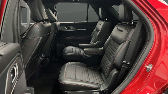 Used 2025 Ford Explorer ST-Line w/ Premium Package AWD/4WD image 23