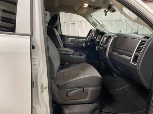 Used 2024 RAM 1500 Classic SLT AWD/4WD image 25