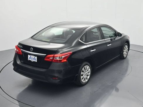 Used 2018 Nissan Sentra S FWD image 33