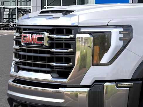 New 2026 GMC Sierra 3500 Pro w/ Convenience Package AWD/4WD image 15