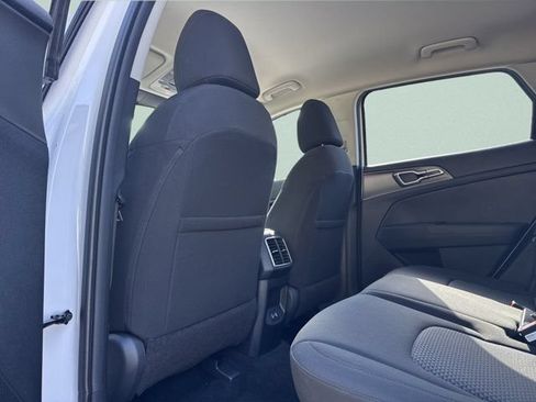 New 2026 Kia Sportage LX FWD image 18
