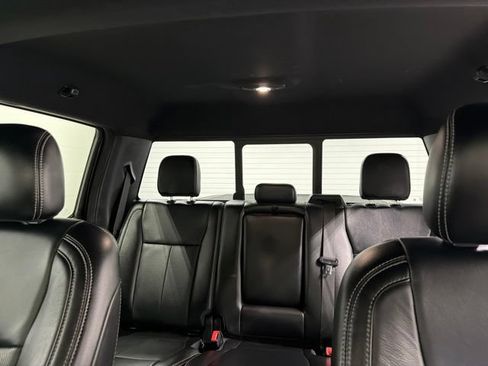 Used 2019 Ford F150 Lariat w/ Equipment Group 502A Luxury AWD/4WD image 25
