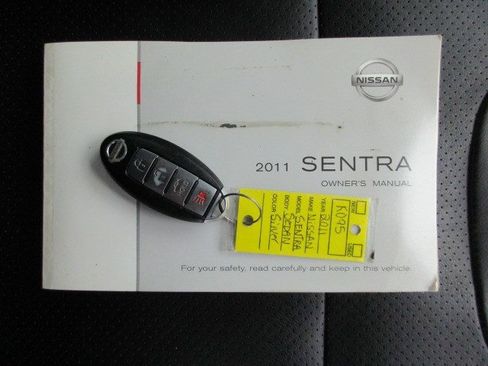 Used 2011 Nissan Sentra 2.0 SL w/ SL Special Value Pkg image 30