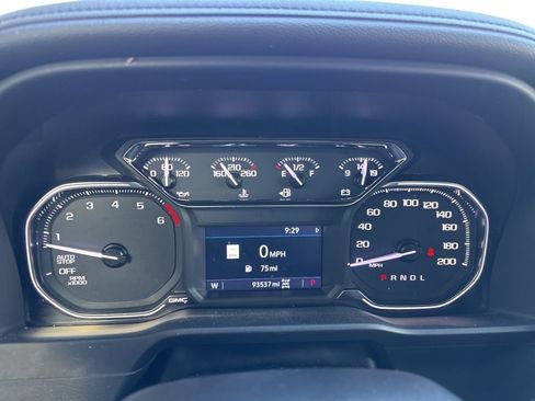 Used 2021 GMC Sierra 1500 AT4 w/ AT4 Preferred Package image 10
