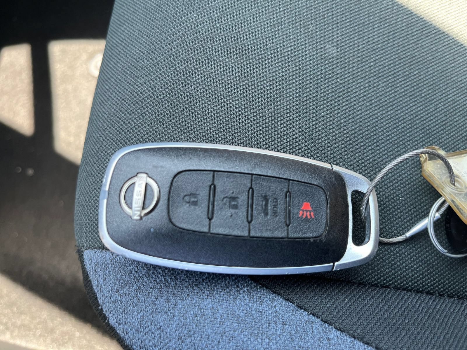 Used 2025 Nissan Versa SV FWD image 24