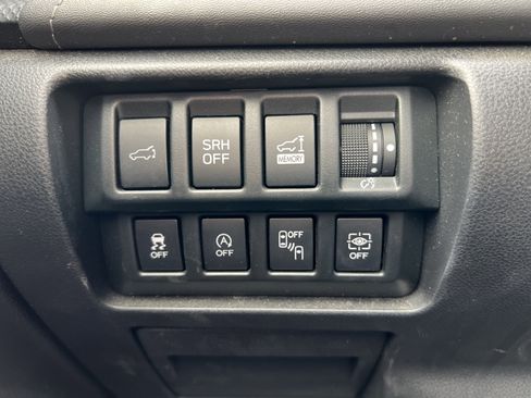 Used 2022 Subaru Forester Touring image 31