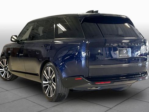 Used 2023 Land Rover Range Rover Long Wheelbase SE AWD/4WD image 10