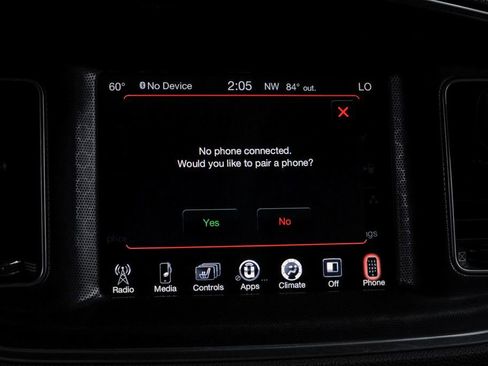 Used 2015 Dodge Charger SXT image 36