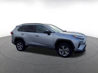 Used 2025 Toyota RAV4 LE video 2