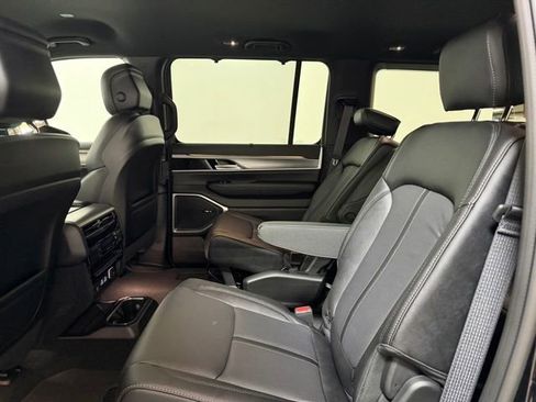 New 2026 Jeep Grand Wagoneer Limited AWD/4WD image 21
