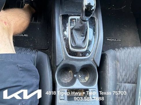 Used 2019 Nissan Rogue S w/ Special Edition Package FWD image 21
