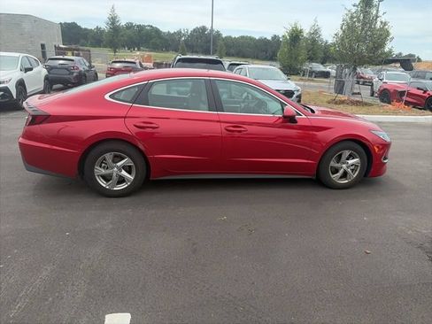 Used 2021 Hyundai Sonata SE FWD image 4