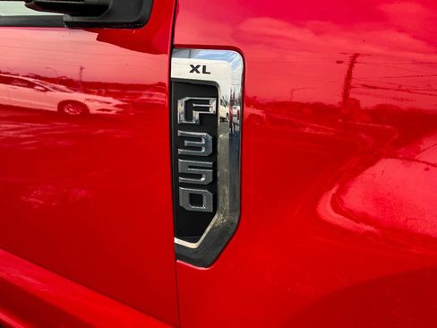 Used 2017 Ford F350 XL image 13