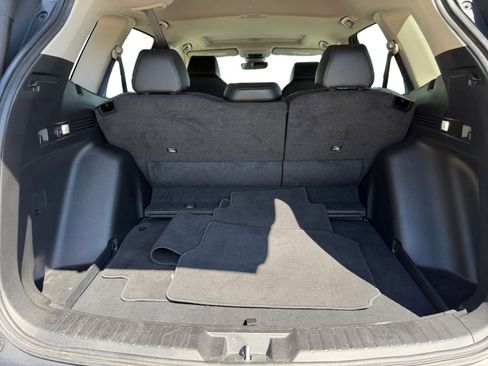 Used 2023 Honda CR-V EX-L image 4