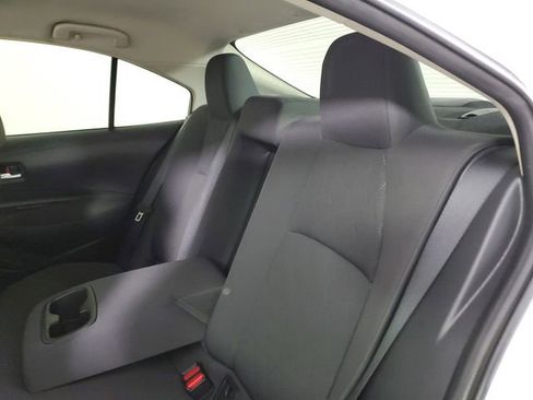 Used 2020 Toyota Corolla LE image 13