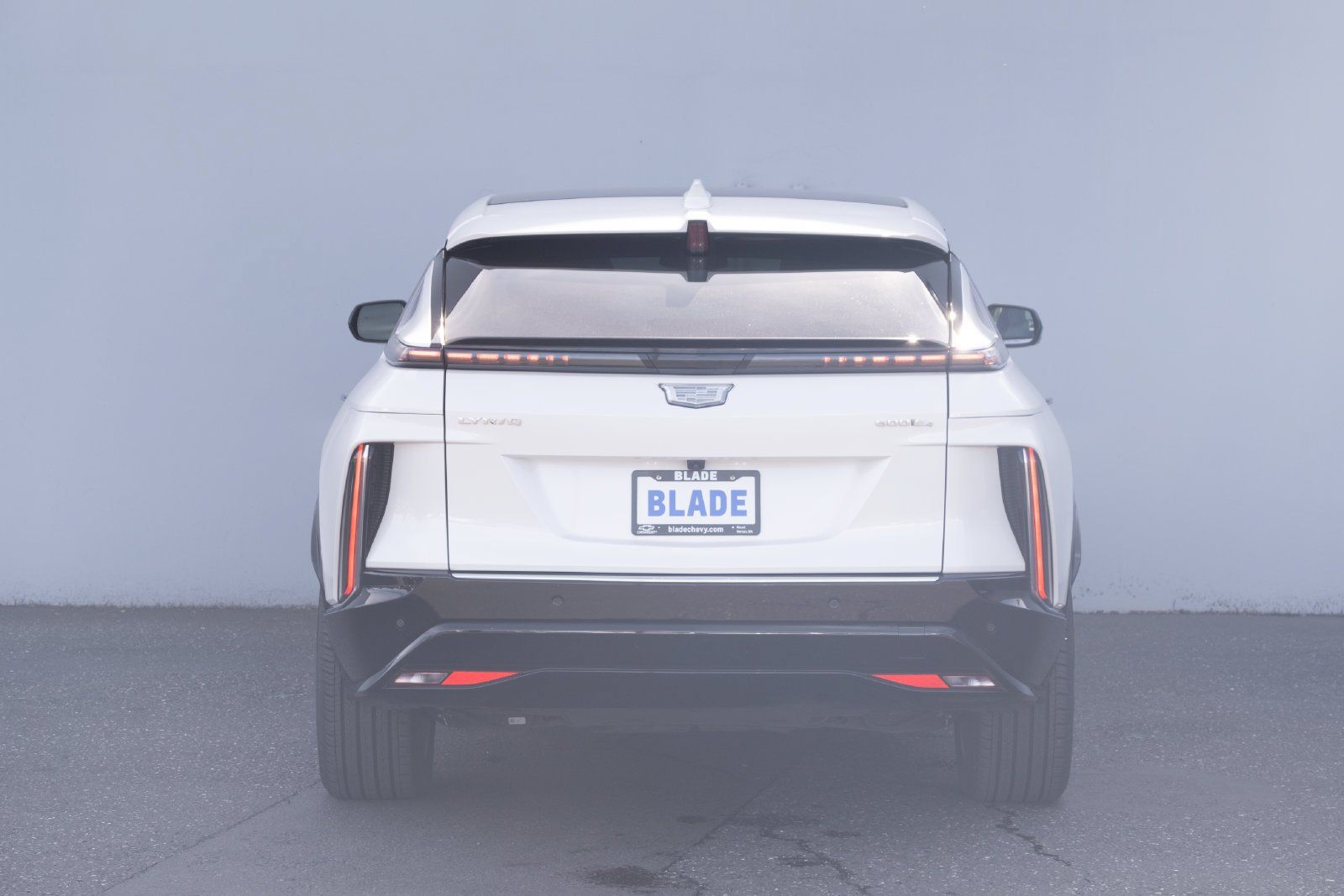 Used 2024 Cadillac Lyriq Luxury AWD/4WD image 24