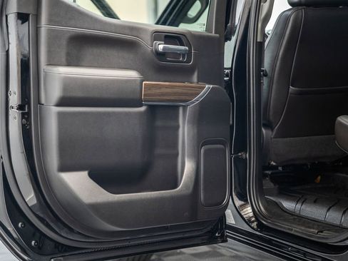 Used 2019 Chevrolet Silverado 1500 RST AWD/4WD image 40