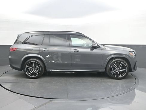 Used 2026 Mercedes-Benz GLS 450 4MATIC image 8
