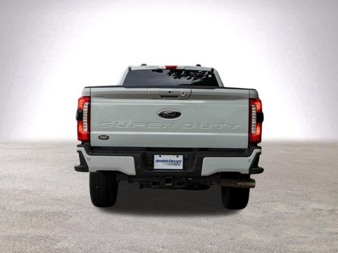 Used 2026 Ford F250 Lariat w/ Black Appearance Package AWD/4WD image 8