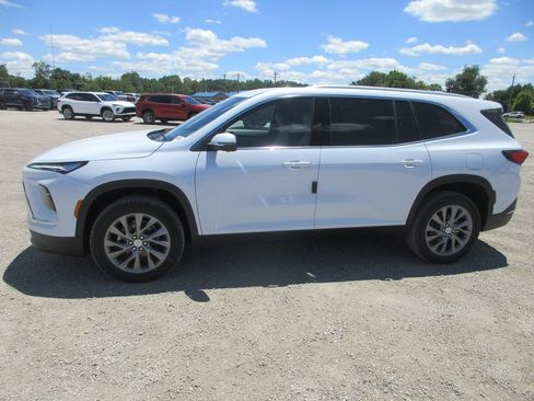 New 2026 Buick Enclave Preferred FWD image 9