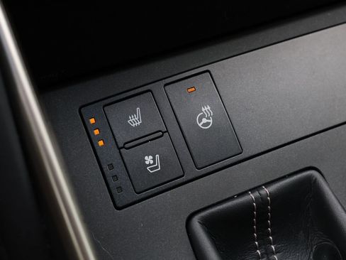 Used 2020 Lexus IS 300 w/ Premium Package image 4