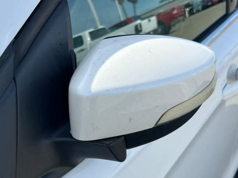 Used 2017 Ford Escape Titanium image 21