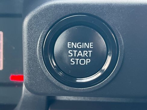 Used 2024 Toyota Tacoma SR5 image 18