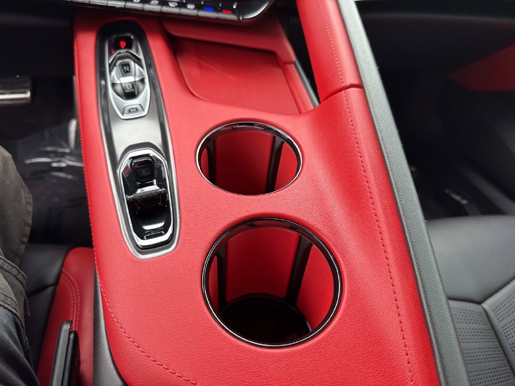 Used 2026 Chevrolet Corvette Stingray Preferred Cpe w/ Z51 Performance Package RWD image 27