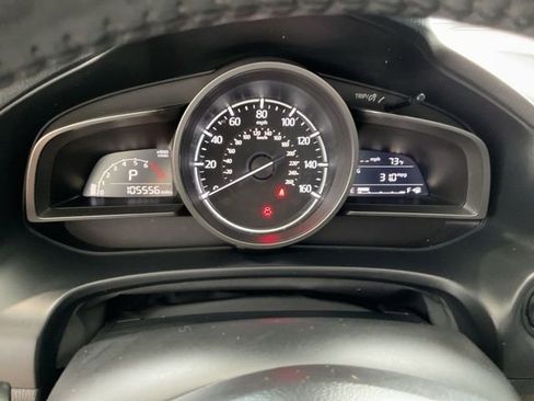 Used 2018 MAZDA MAZDA3 Touring image 9