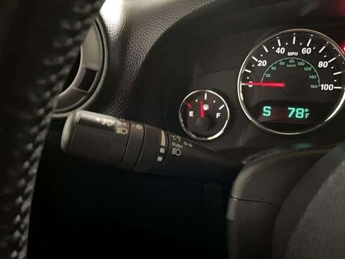 Used 2017 Jeep Wrangler Unlimited Sport w/ Connectivity Group image 44