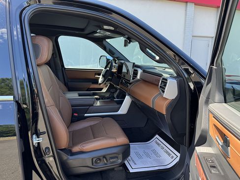 Used 2025 Toyota Tundra 1794 Edition w/ TRD Off-Road Package AWD/4WD image 13