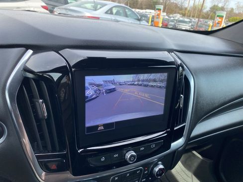 Certified 2023 Chevrolet Traverse LT w/ LPO, Floor Liner Package AWD/4WD image 12