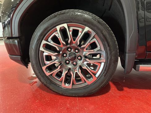 Certified 2024 GMC Sierra 1500 Denali Ultimate image 9