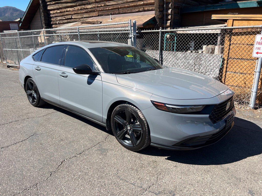 Used 2024 Honda Accord Sport image 1