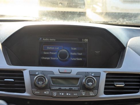 Used 2015 Honda Odyssey EX-L image 15