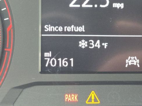 Used 2019 Volkswagen Jetta GLI image 14