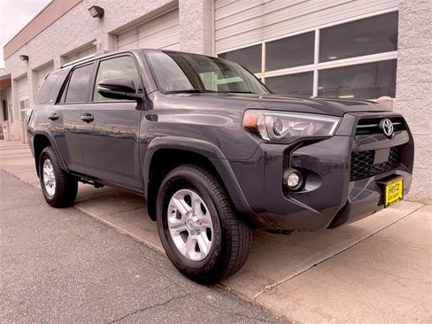 Used 2024 Toyota 4Runner SR5 Premium image 10