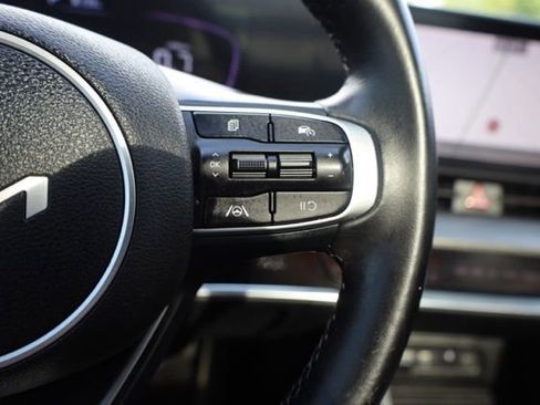 Certified 2024 Kia Sportage X-Line w/ X-Line Premium Package image 2