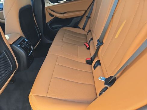 Used 2023 BMW X4 xDrive30i w/ M Sport Package image 19