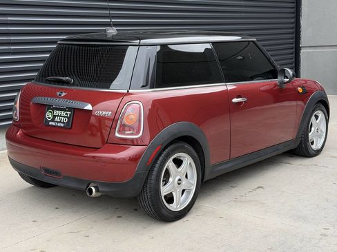 Used 2009 MINI Cooper Hardtop FWD image 11