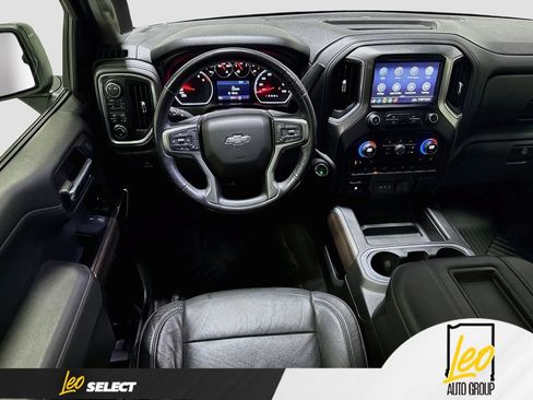 Used 2020 Chevrolet Silverado 1500 LT Trail Boss AWD/4WD image 24