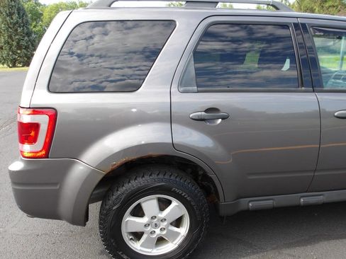Used 2012 Ford Escape XLT AWD/4WD image 28