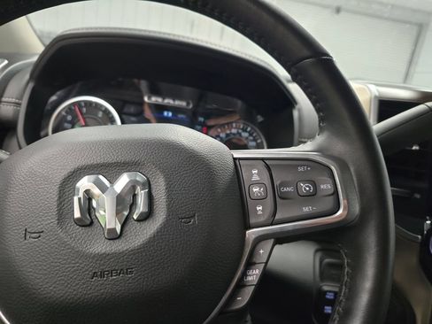 Used 2024 RAM 2500 Laramie w/ Safety Group AWD/4WD image 23