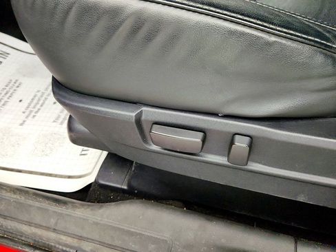 Used 2019 Mitsubishi Outlander GT image 12