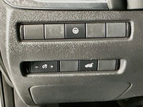 Used 2021 Nissan Rogue SL FWD image 12