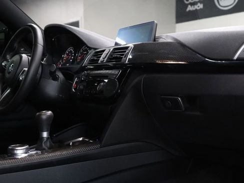 Used 2018 BMW M4 Coupe RWD image 21