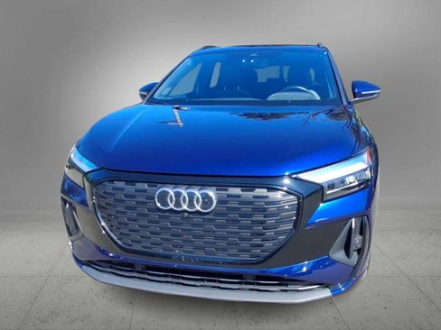 Used 2023 Audi Q4 e-tron Premium w/ Convenience Package AWD/4WD image 3