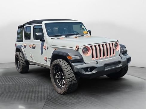 Used 2021 Jeep Wrangler Unlimited Sport AWD/4WD image 7