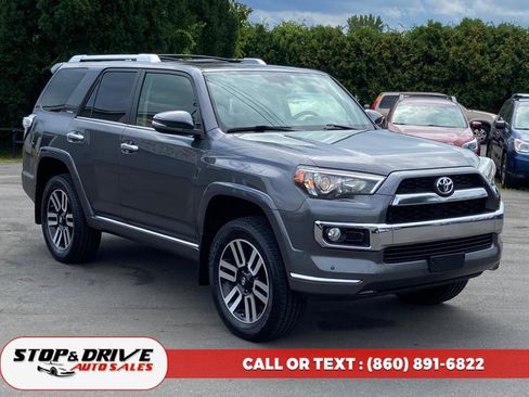 Used 2014 Toyota 4Runner Limited image 7